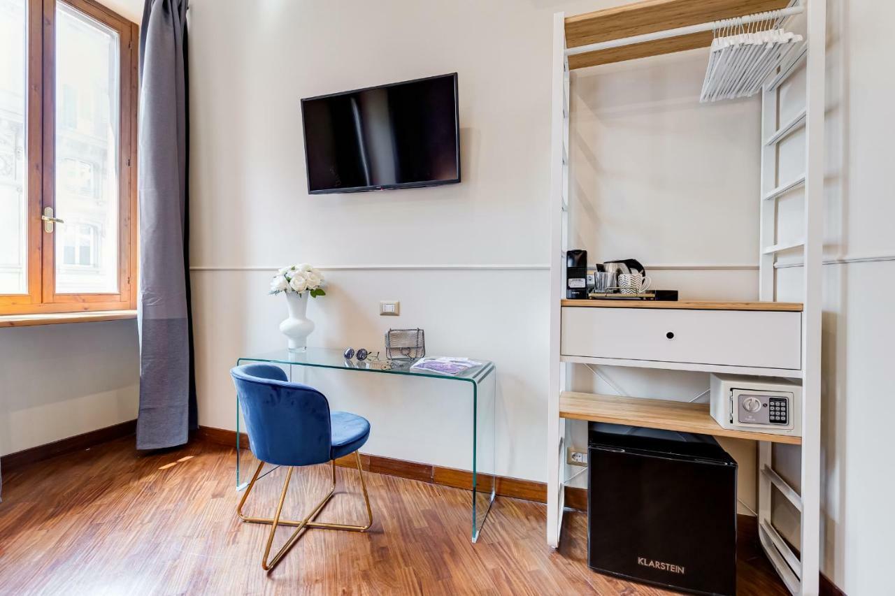 Trevi Private Suites By Premium Suites Collection Rome Exterior photo